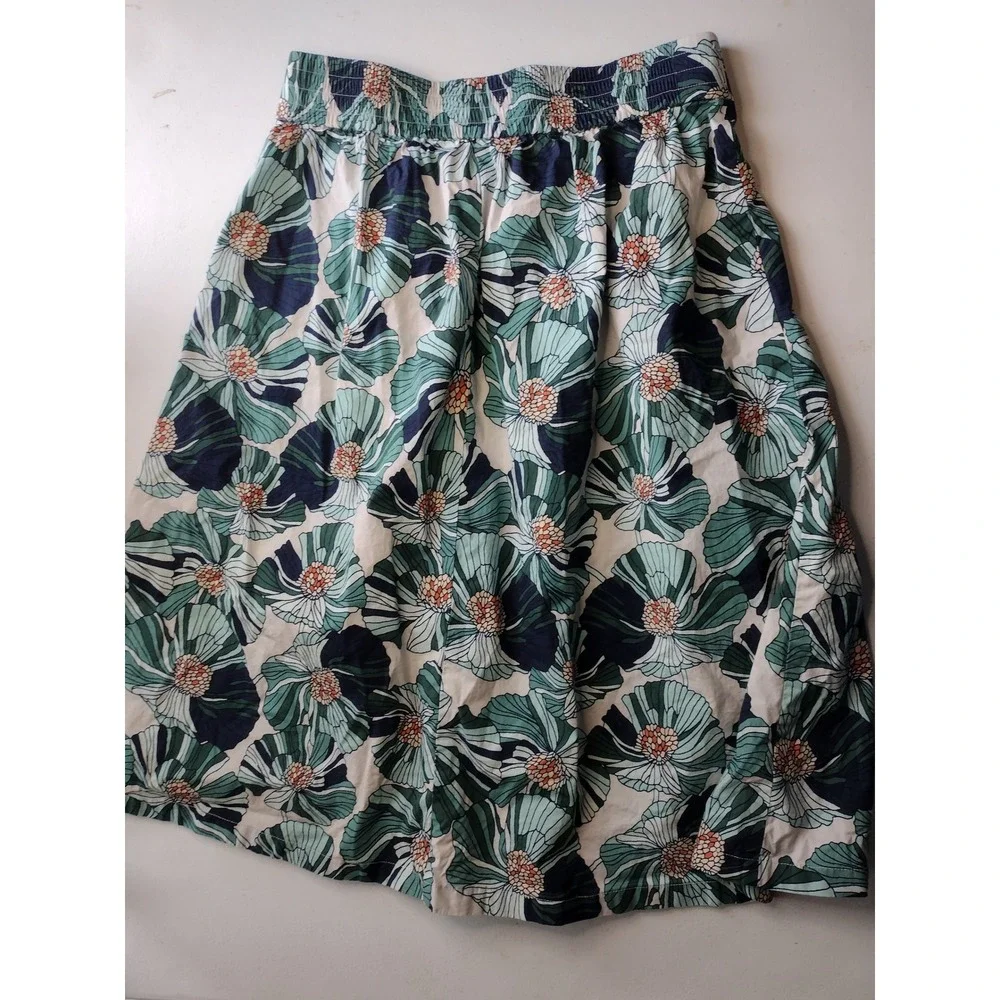 LOFT Outlet Floral Midi Skirt Smocked Waist‎ Women's XS Green White